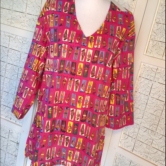 Tracy Negoshian Tops - NWT BEACH BODIES TUNIC TOP